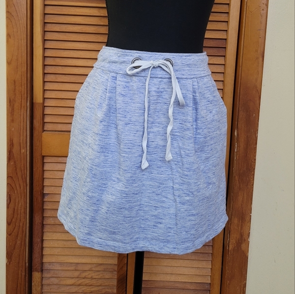 Calson Dresses & Skirts - EUC Caslon Tie Waist Mini Skirt Size Medium